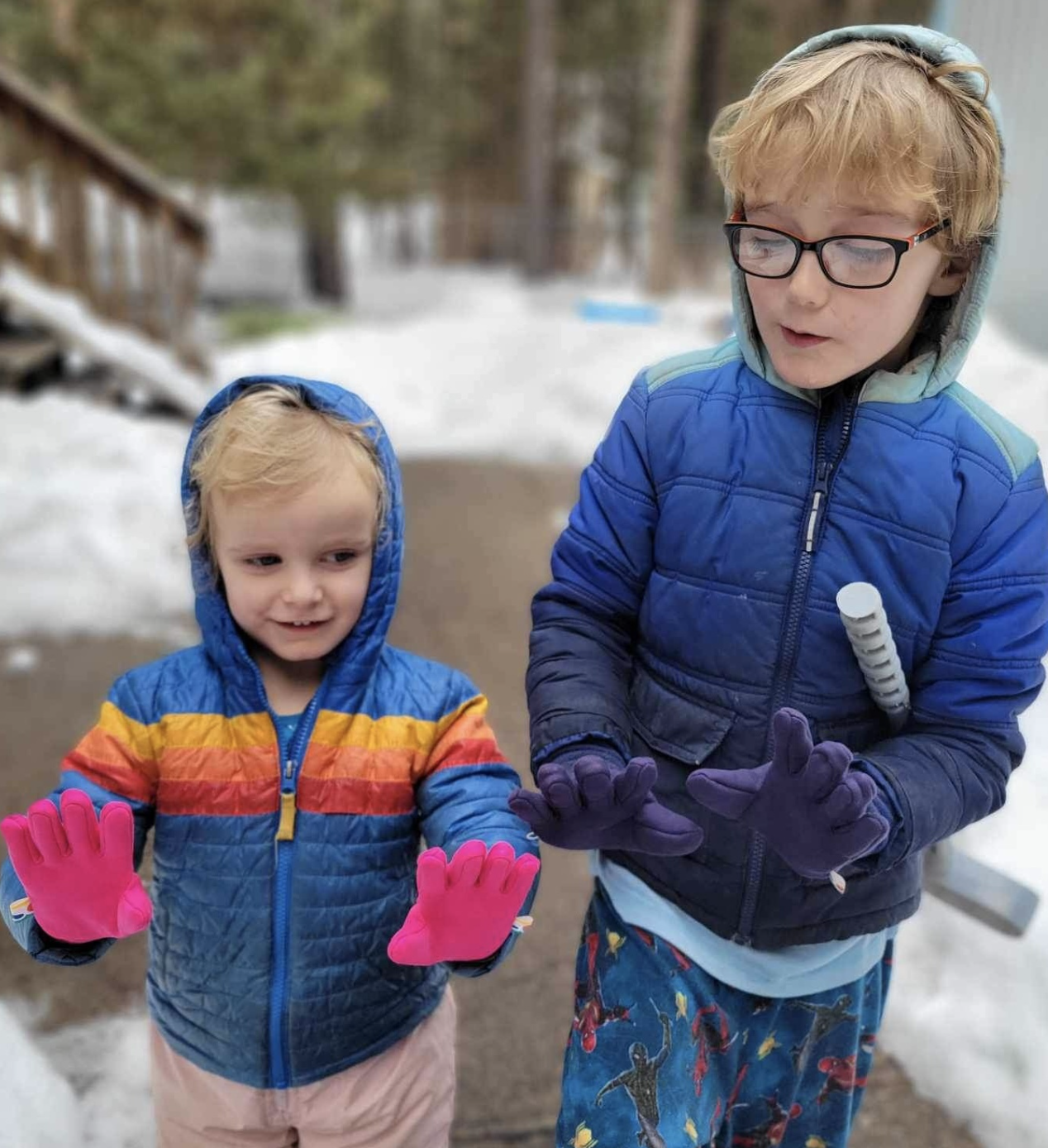 OUTDOOR PLAY GLOVES